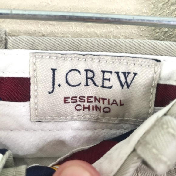 J. Crew Essential Chino Regular Fit  34 w x 30 L - Picture 5 of 7